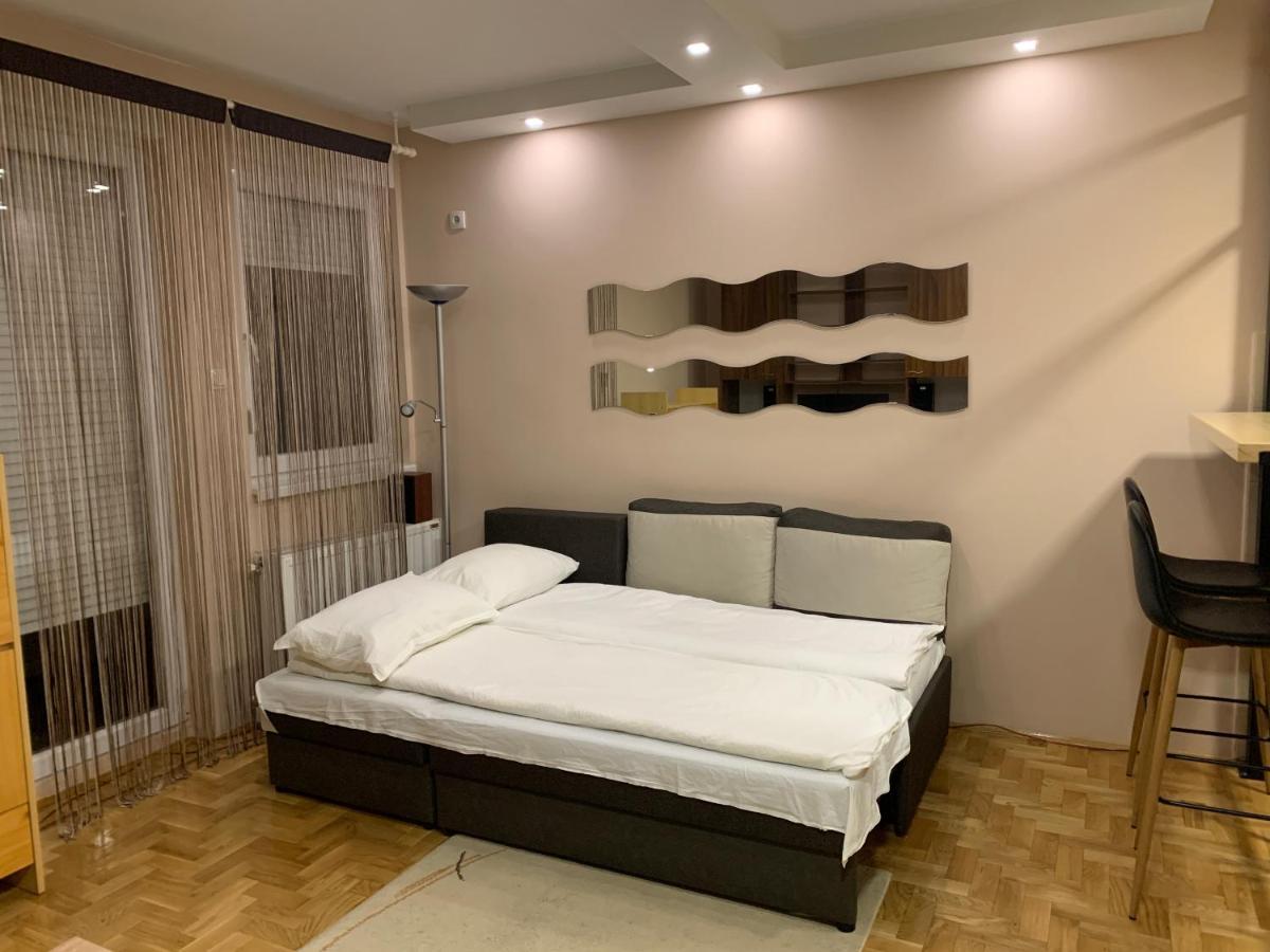 Mila Apartment Novi Sad Eksteriør billede