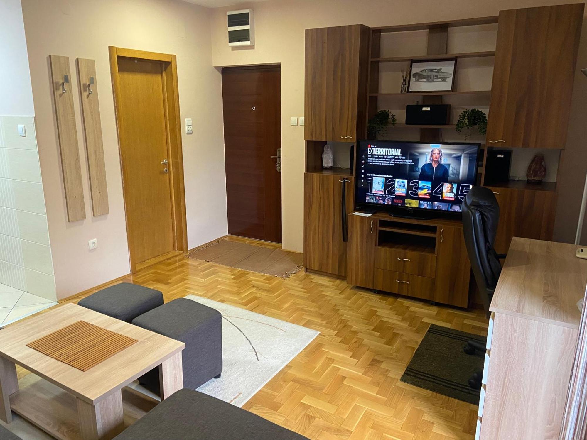 Mila Apartment Novi Sad Eksteriør billede