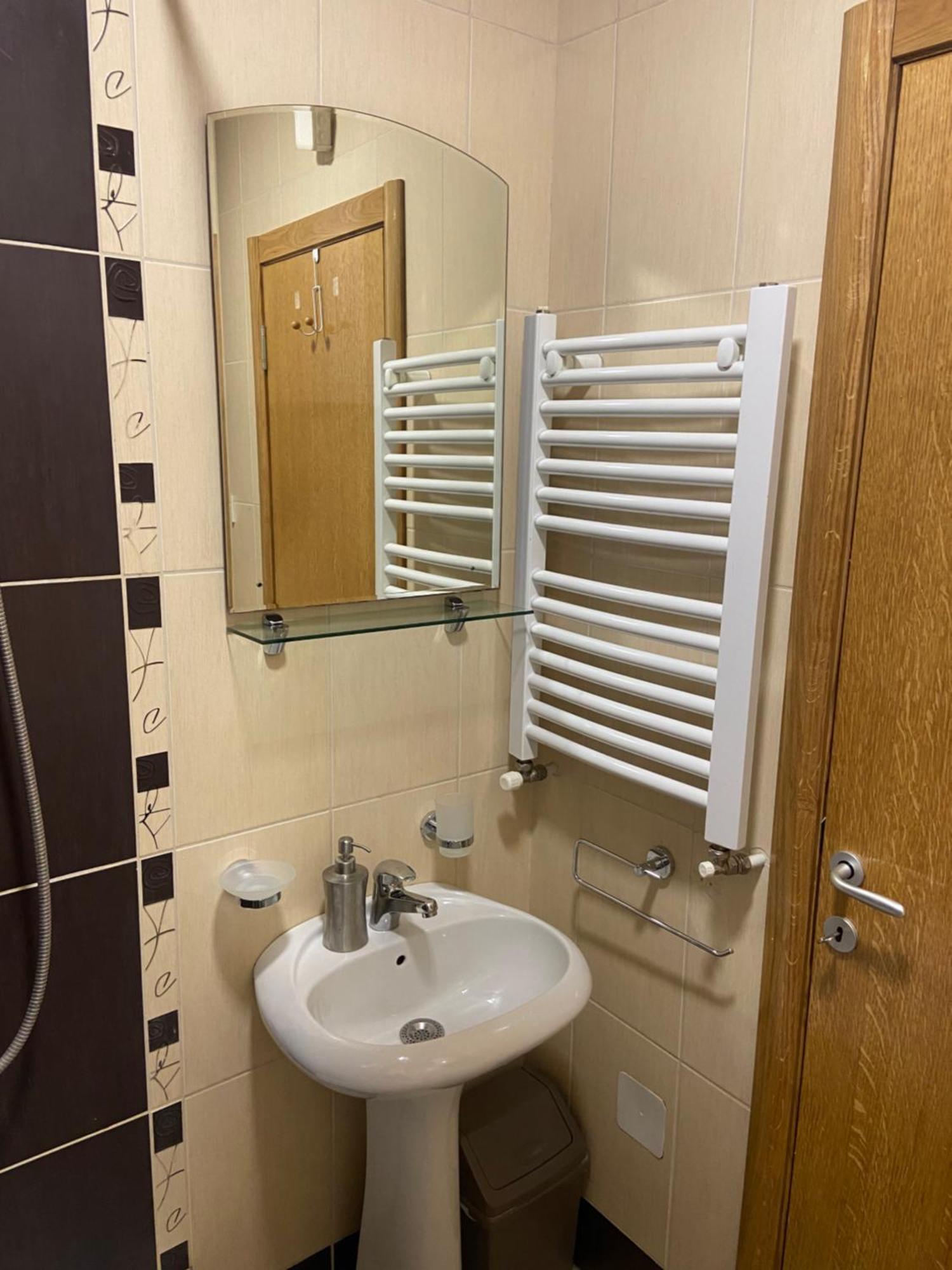 Mila Apartment Novi Sad Eksteriør billede